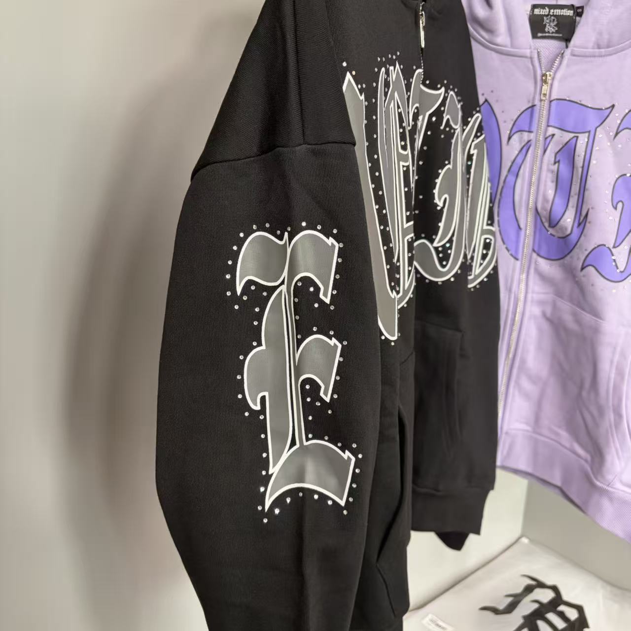 Fashionable Zip-Up Jacket, Hig - Street Fashion Zip Up Hoodie 评论和价格