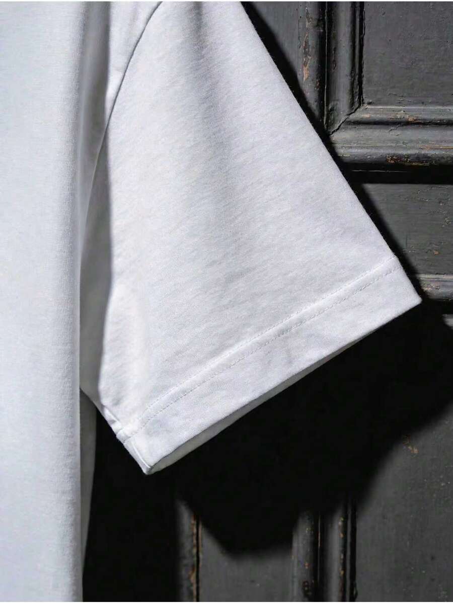 Street Style, Women's T-Shirt, - Street Style New York Fashion 评论和价格