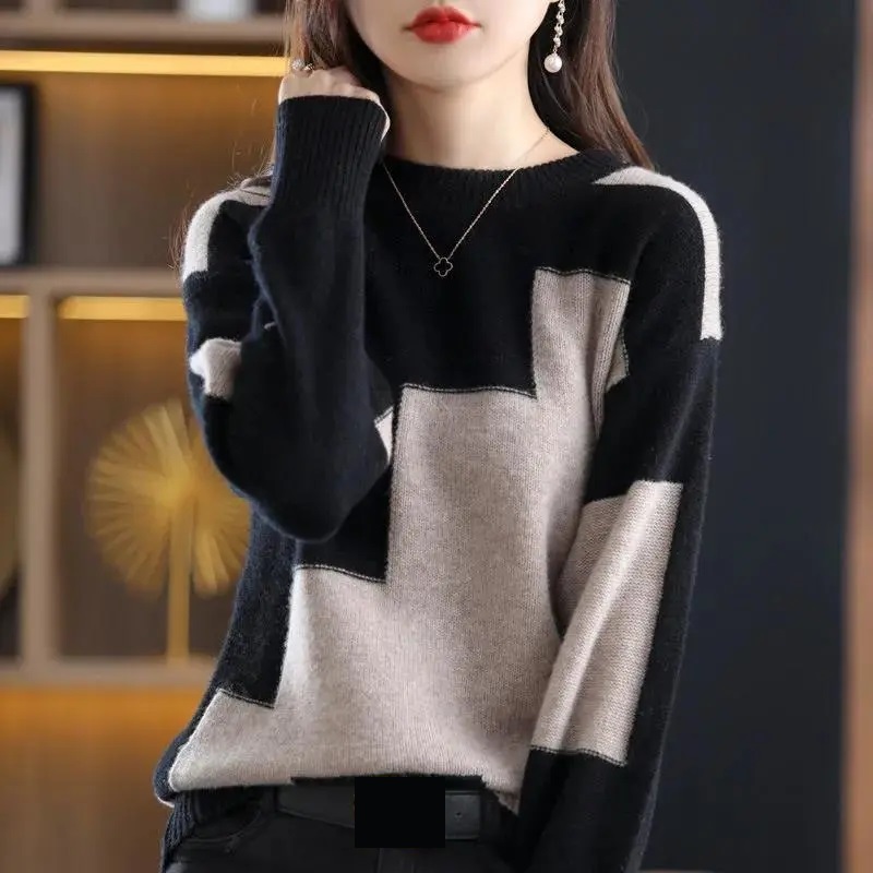 Fashion O-Neck Spliced Knitted - Street Fashion Korea 评论和价格