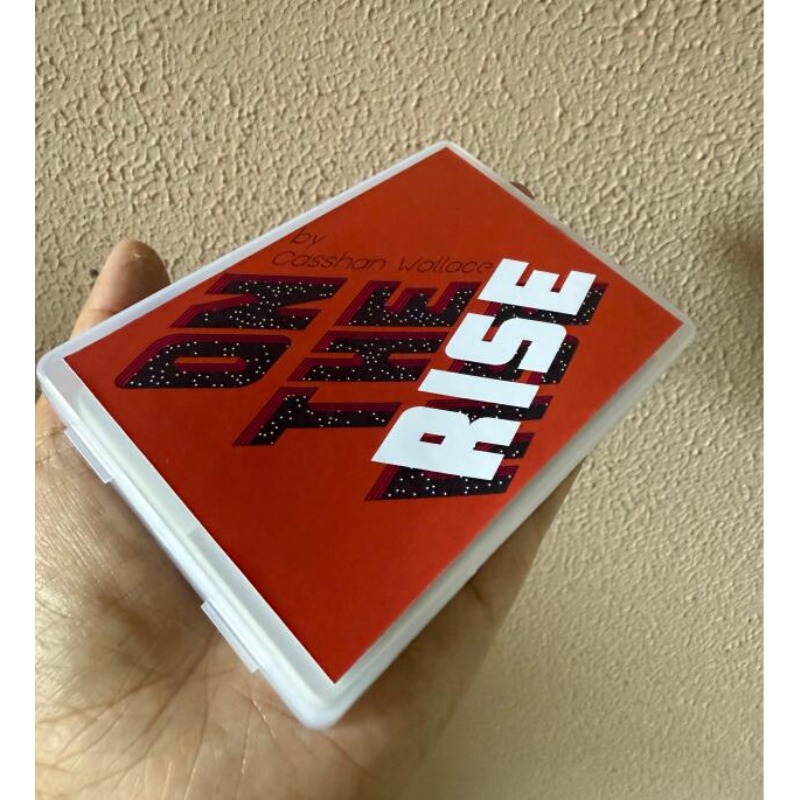 On The Rise By Casshan W Gimmi - Street Fashion Blog 评论和价格