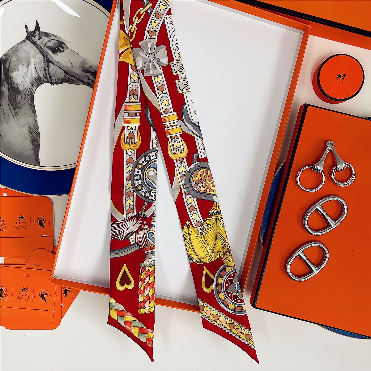 French New Style Scarf Heart L - French Street Fashion 评论和价格