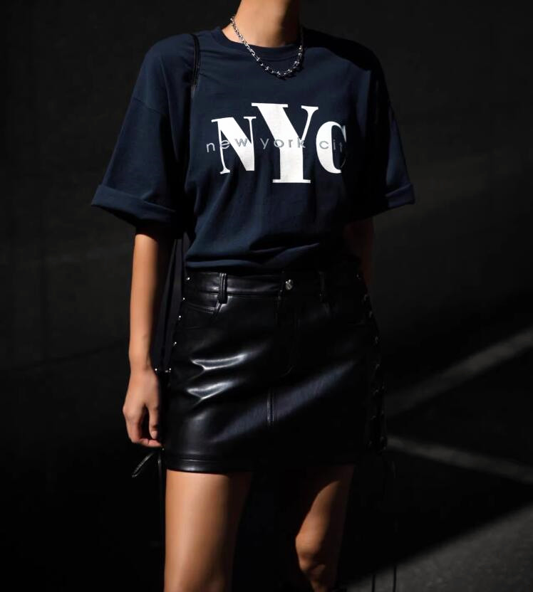 American Retro Style New York  - Street Style New York Fashion 评论和价格
