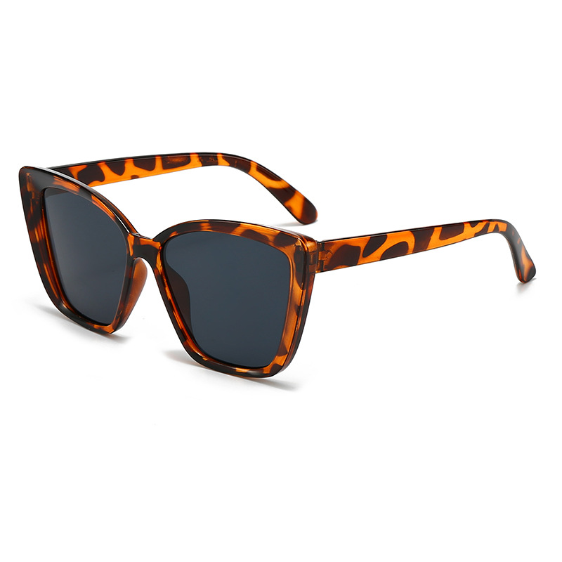 INS Cat Eye Sunglasses UV400 P - Street Fashion Photoshoot 评论和价格